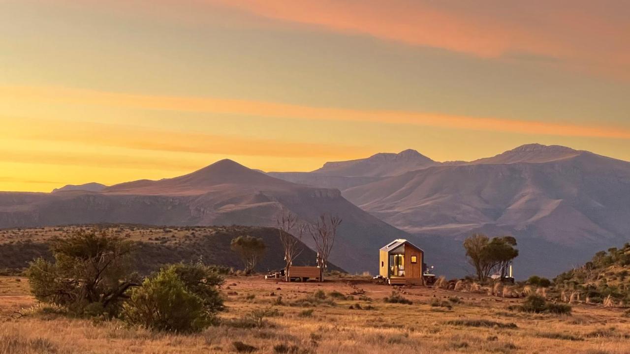 Mount Camdeboo Private Game Reserve By Newmark Graaff-Reinet Екстериор снимка